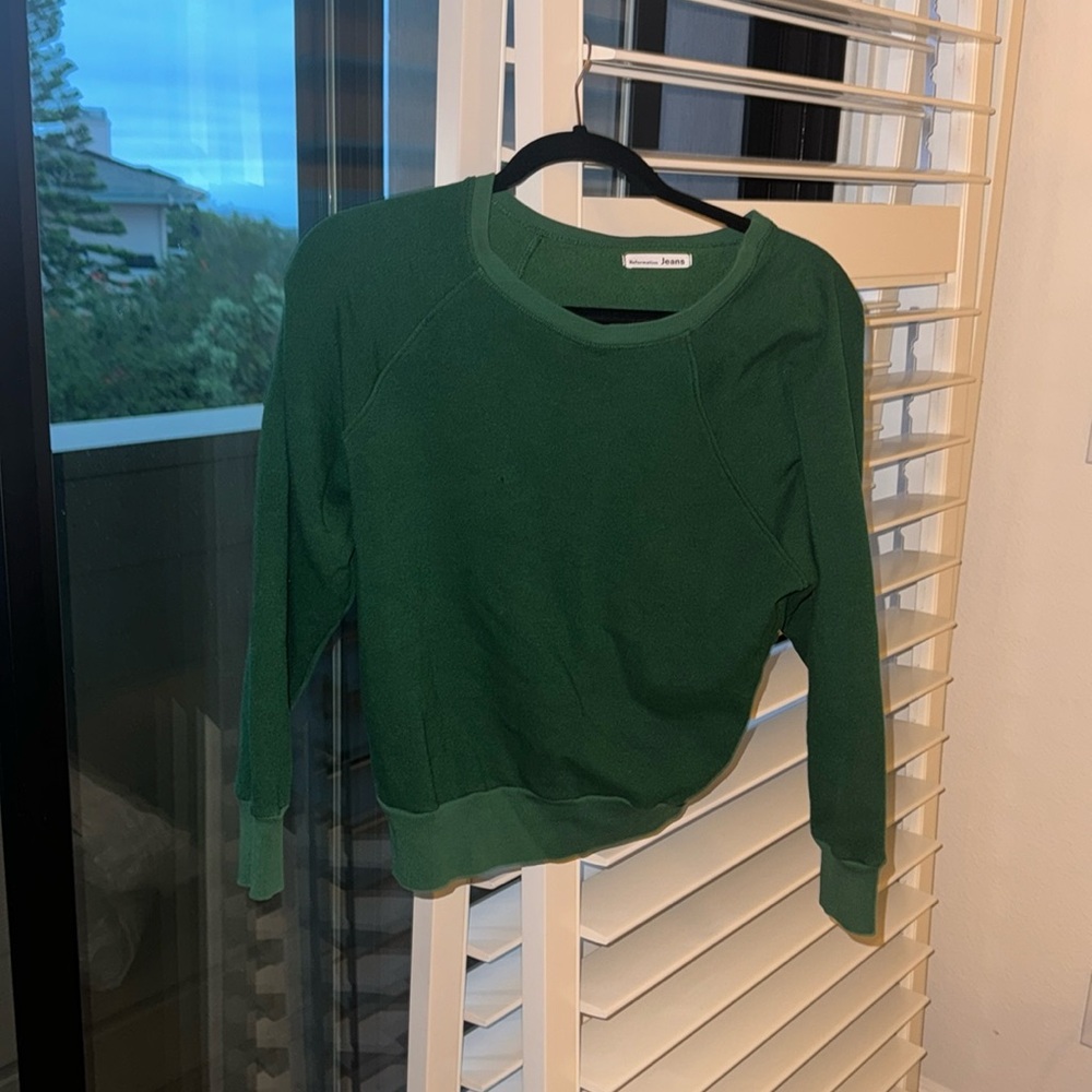Reformation Green Sweatshirt! 💚
